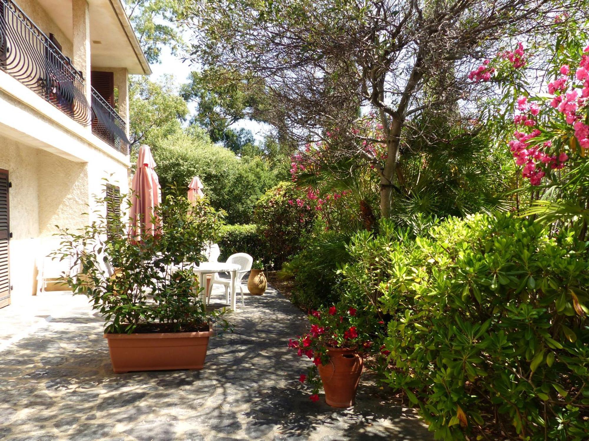 Hotel Cap Soleil Cavalaire-sur-Mer Εξωτερικό φωτογραφία